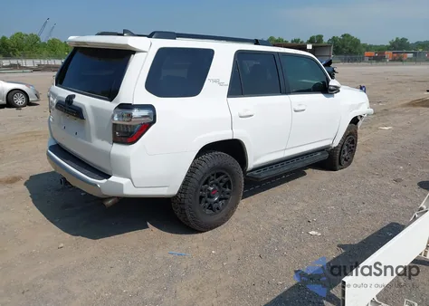 2019 Toyota 4Runner Trd Off Road Premium из США, поврежденный, VIN JTEBU5JR4K5659014